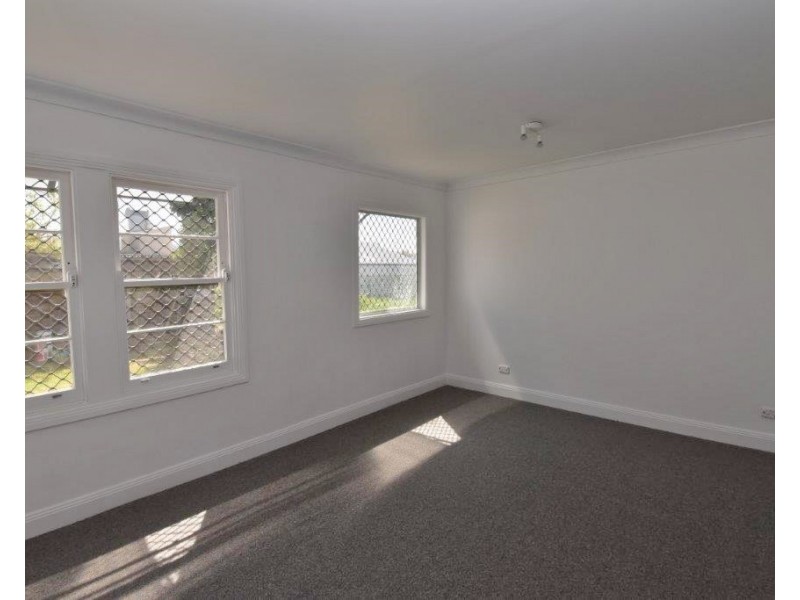 5 Parkes Street, Wellington NSW 2820