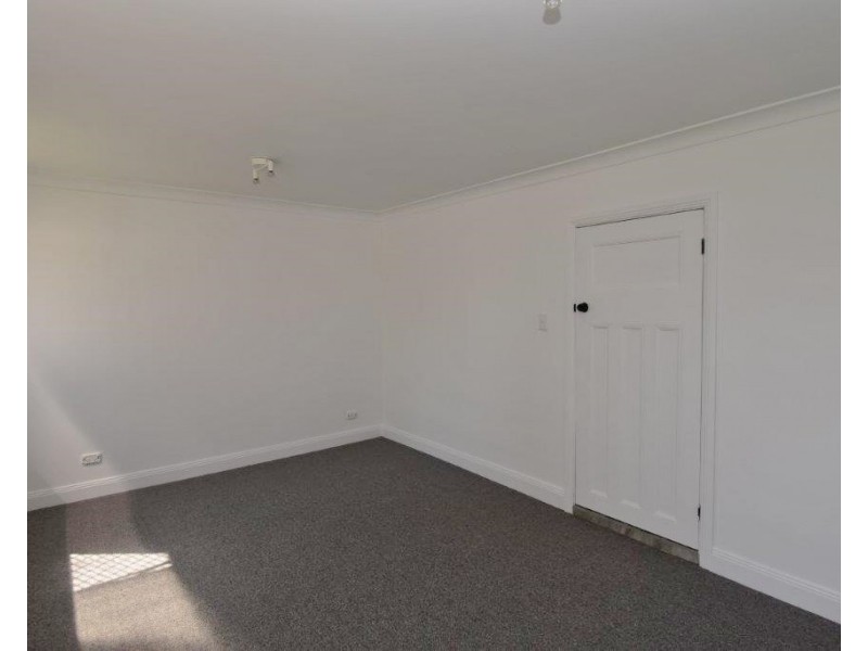 5 Parkes Street, Wellington NSW 2820