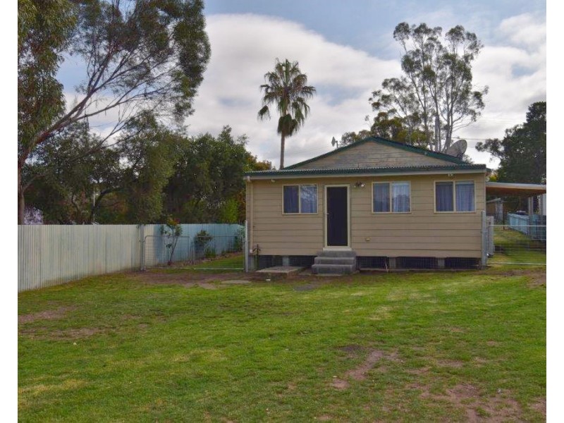 13 Cudgegong Street Mumbil via, Wellington NSW 2820