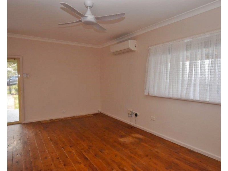 13 Cudgegong Street Mumbil via, Wellington NSW 2820