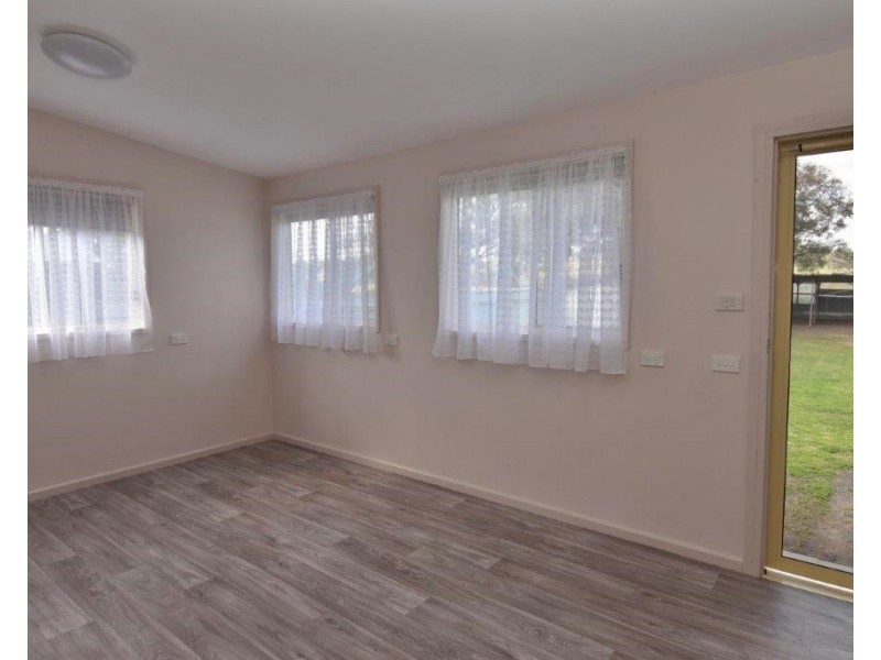 13 Cudgegong Street Mumbil via, Wellington NSW 2820