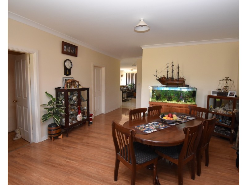 5 Pierce Street, Wellington NSW 2820