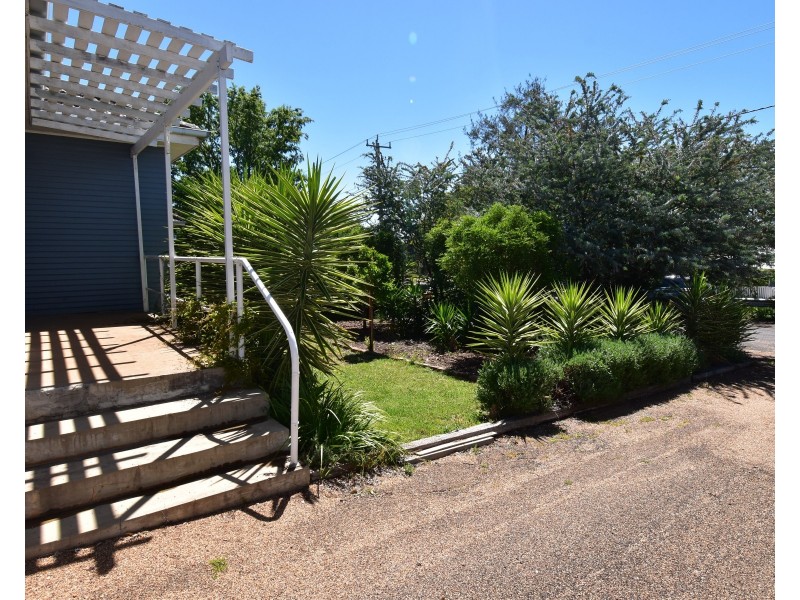 129 Warne Street, Wellington NSW 2820