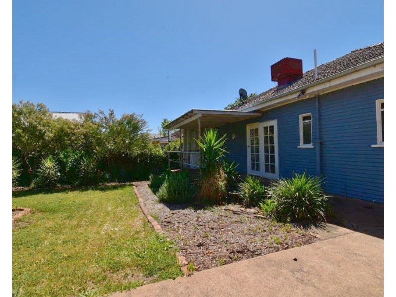 129 Warne Street, Wellington NSW 2820