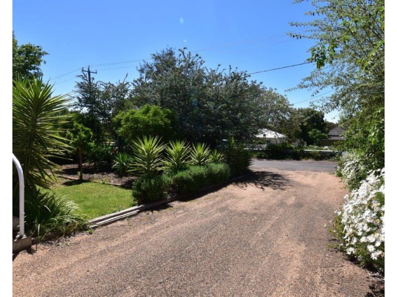 129 Warne Street, Wellington NSW 2820