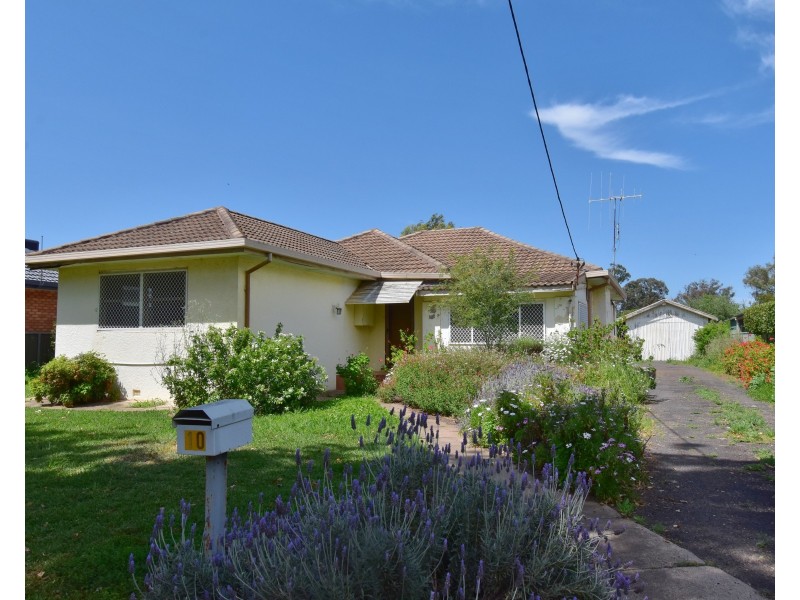 10 Raymond Street, Wellington NSW 2820