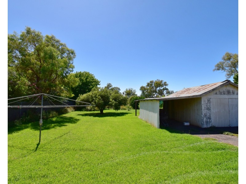 10 Raymond Street, Wellington NSW 2820