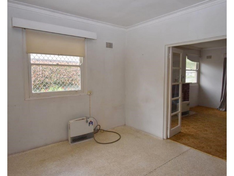 10 Raymond Street, Wellington NSW 2820