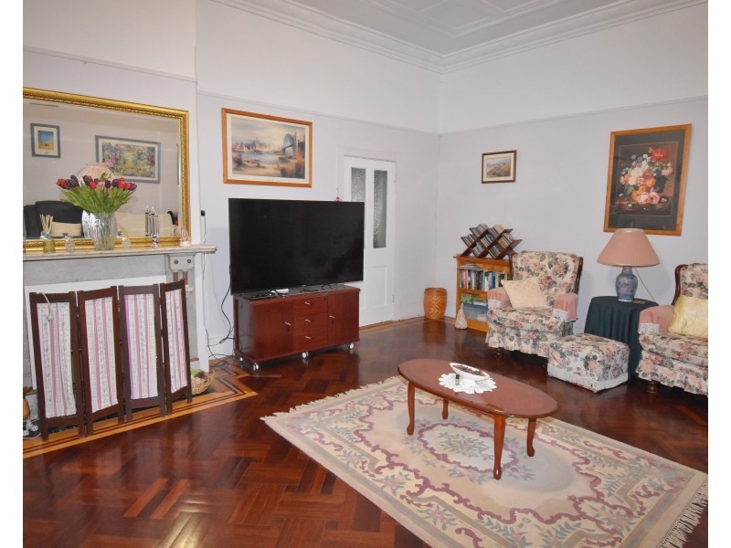 45 Gisborne Street, Wellington NSW 2820