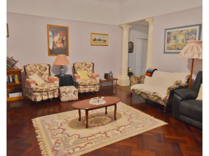 45 Gisborne Street, Wellington NSW 2820