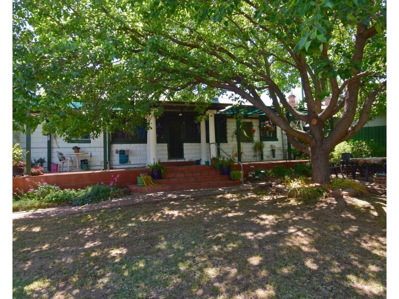 45 Gisborne Street, Wellington NSW 2820