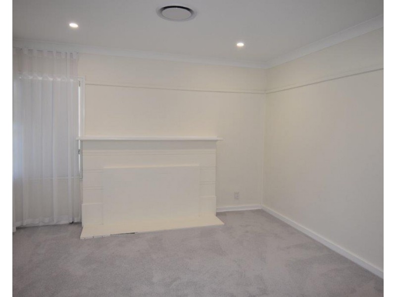 106 Warne Street, Wellington NSW 2820