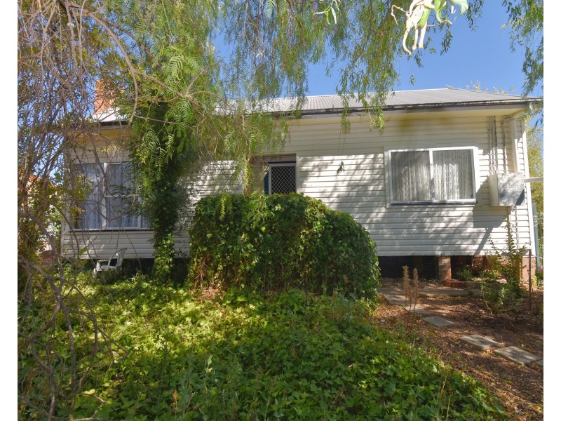 48 Apsley Crescent Mumbil via, Wellington NSW 2820