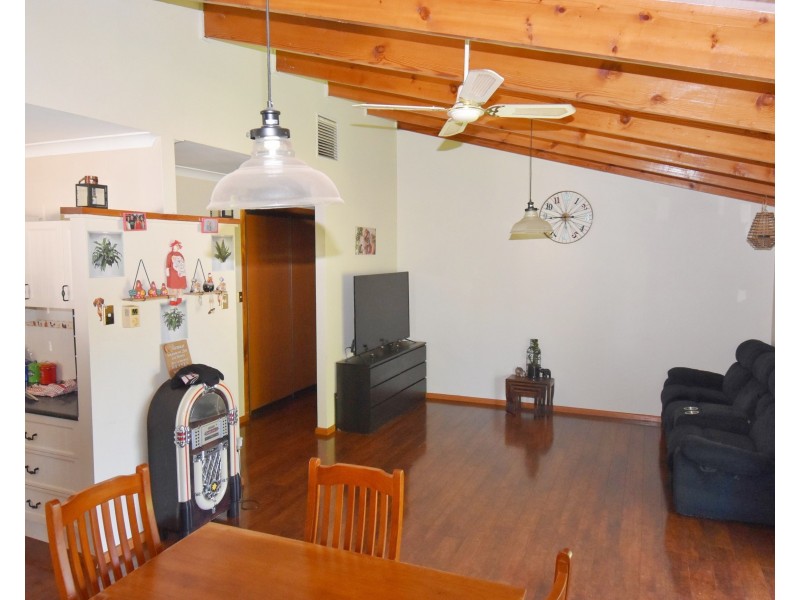 37 Gould League Place, Wellington NSW 2820