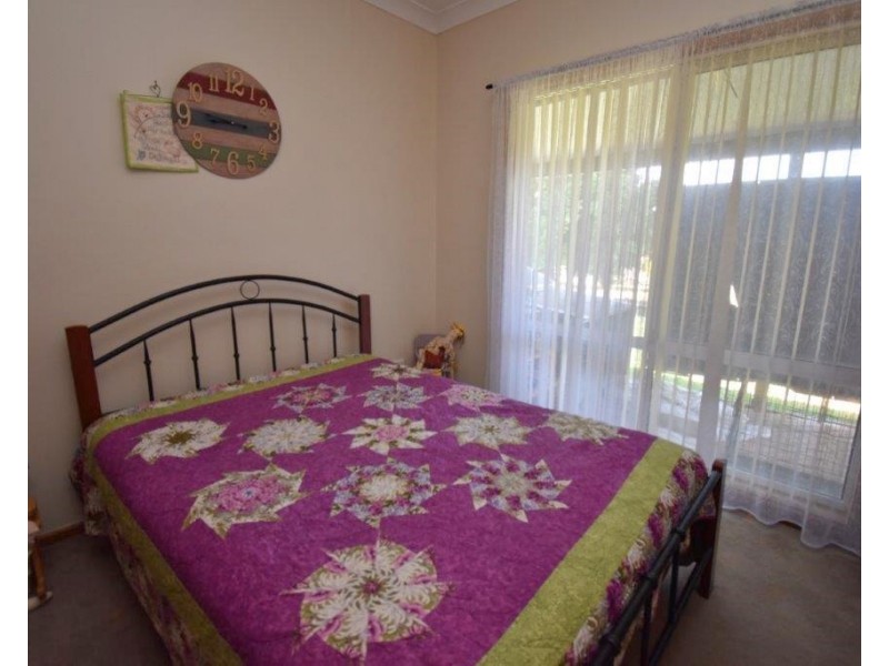 37 Gould League Place, Wellington NSW 2820