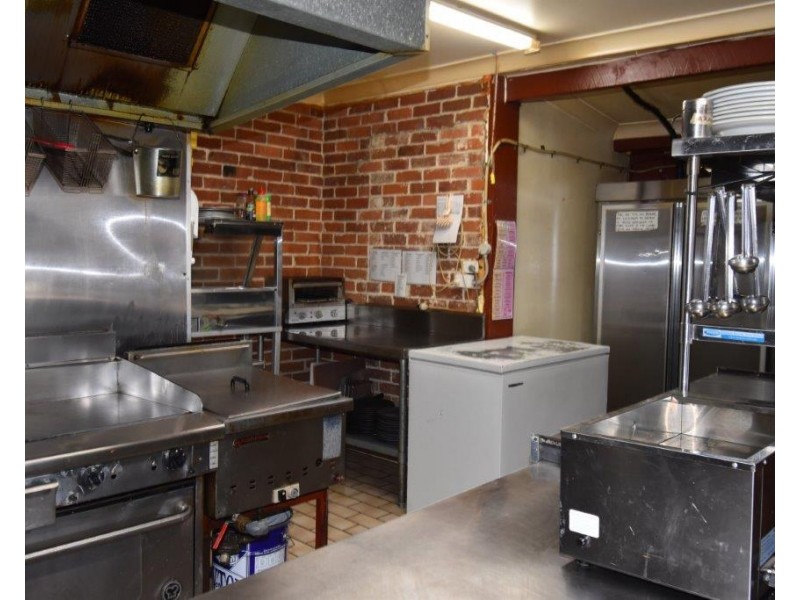 93 Montefiores Street, Wellington NSW 2820