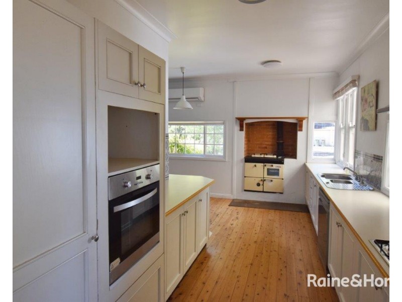 155 Falls Road, Wellington NSW 2820