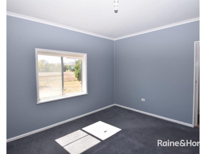 155 Falls Road, Wellington NSW 2820