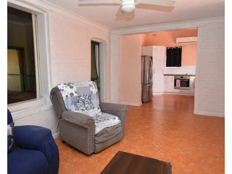 34 Maxwell Street, Wellington NSW 2820