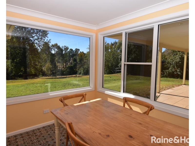 86 Gobolion Street, Wellington NSW 2820