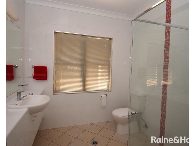 86 Gobolion Street, Wellington NSW 2820
