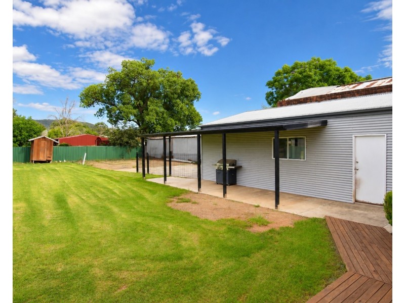 105-107 Lee Street Street, Wellington NSW 2820