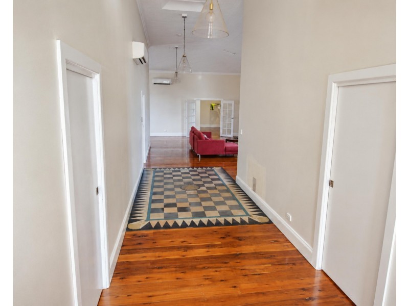 105-107 Lee Street Street, Wellington NSW 2820