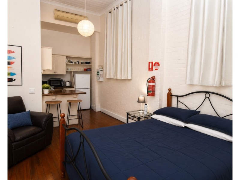 105-107 Lee Street Street, Wellington NSW 2820