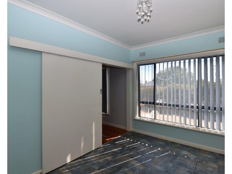 121 Warne Street, Wellington NSW 2820