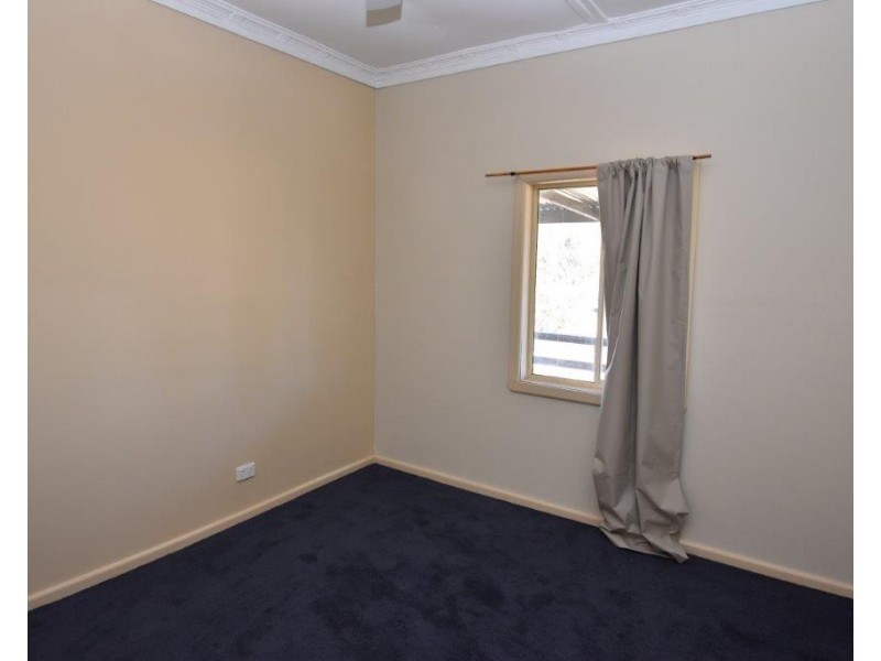 60 Wellington Street, Wellington NSW 2820