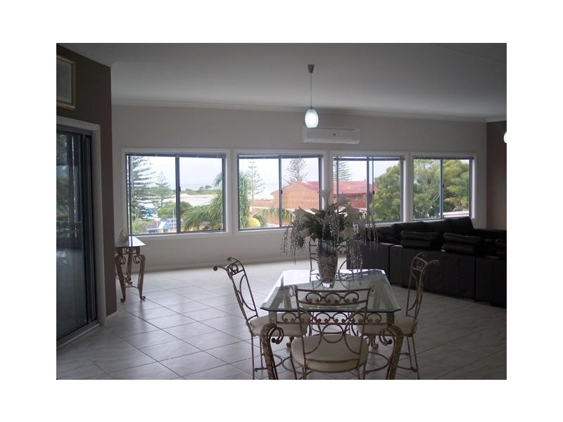 The Entrance NSW 2261