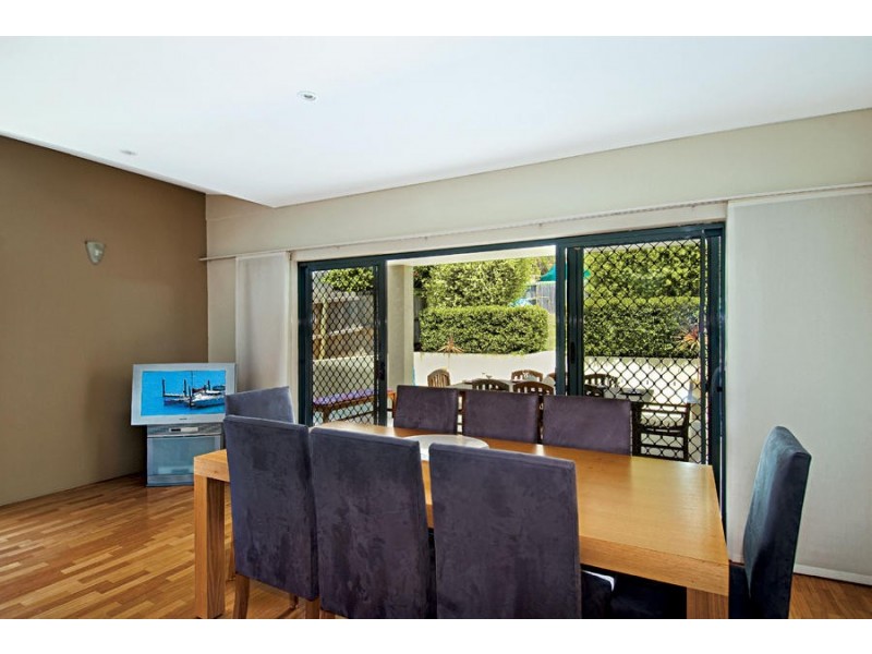 8 Fairs Avenue, Woolooware NSW 2230