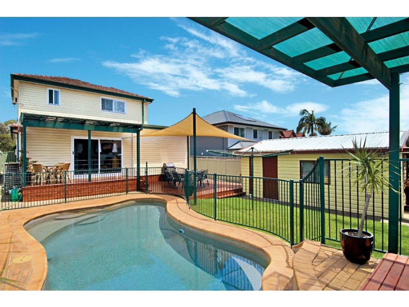 23 Lynch Avenue, Caringbah NSW 2229