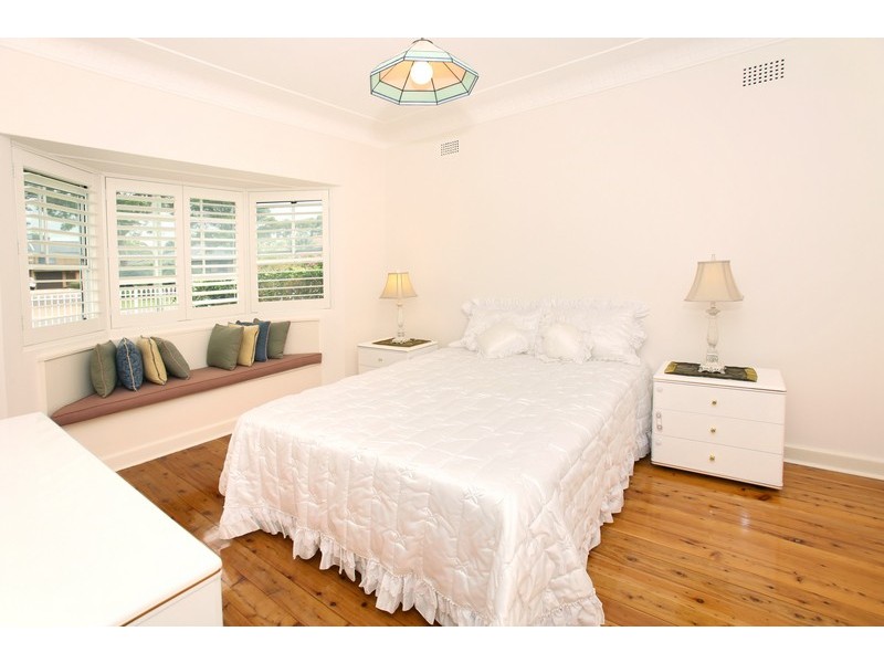 50 Caronia Avenue, Woolooware NSW 2230