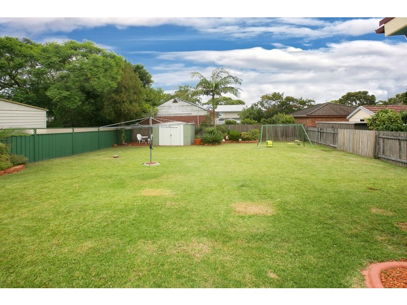 50 Caronia Avenue, Woolooware NSW 2230