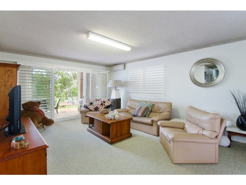 11 Fernleigh Road, Caringbah NSW 2229