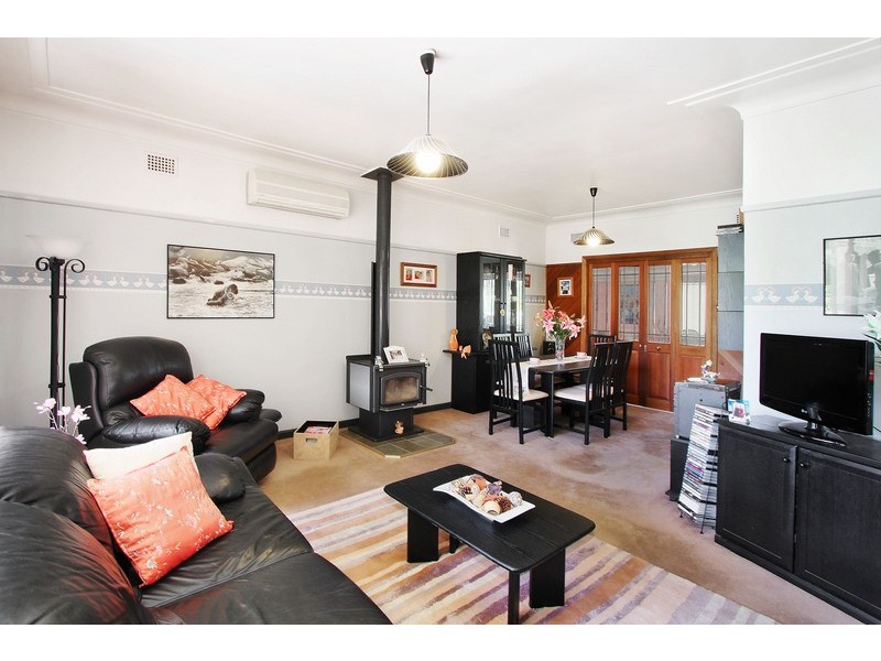 5a Carabella Road, Caringbah NSW 2229