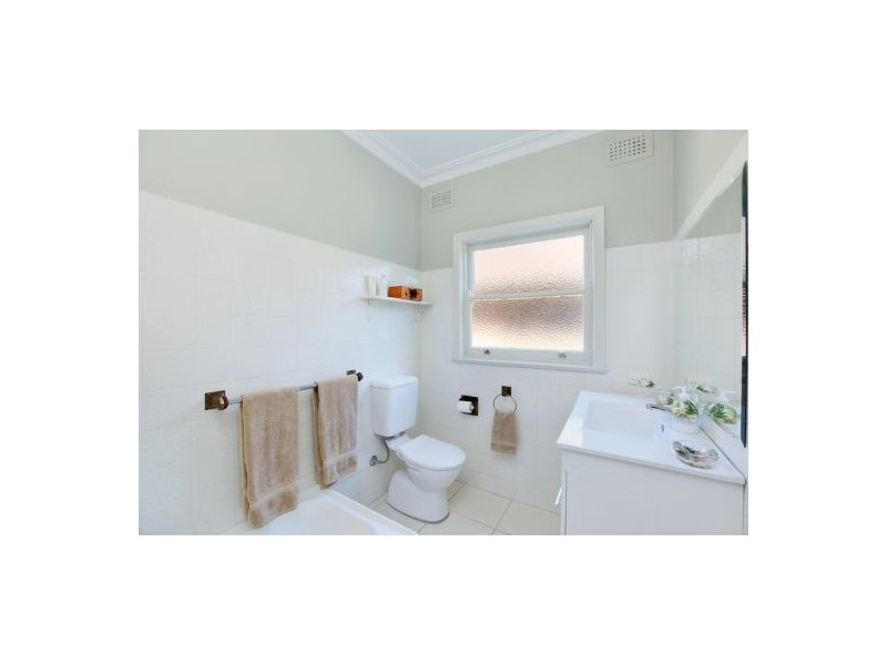 20 Wilga Road, Caringbah NSW 2229