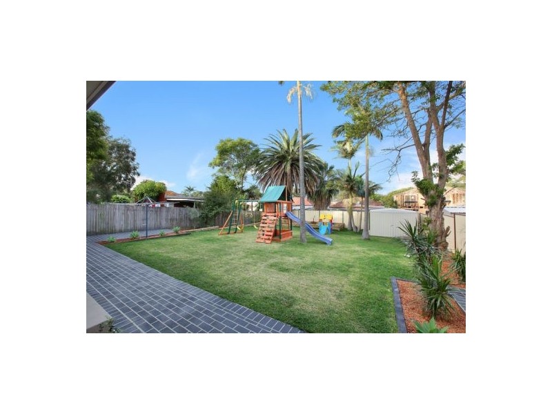 42  Venetia Street, Sylvania NSW 2224