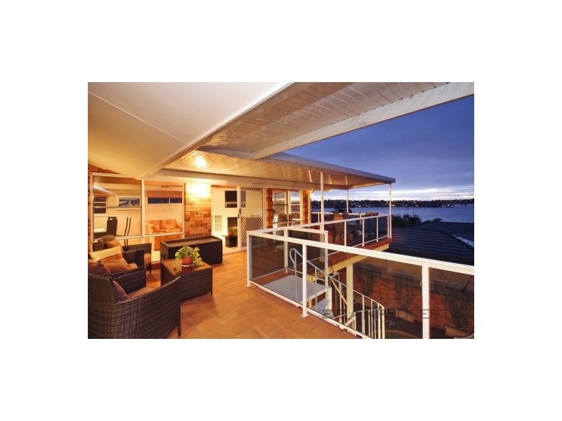 39 Holt Road, Taren Point NSW 2229
