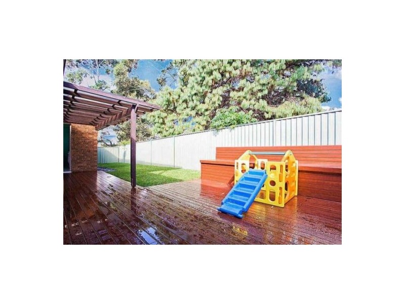 10/24 Jacaranda Road, Caringbah NSW 2229