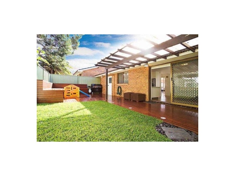 10/24 Jacaranda Road, Caringbah NSW 2229