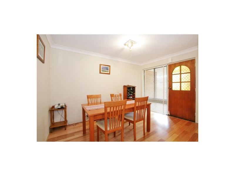 11/24 Jacaranda Road, Caringbah NSW 2229