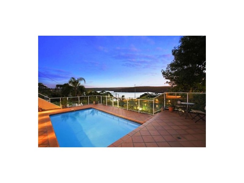 8 Waring Road, Caringbah NSW 2229