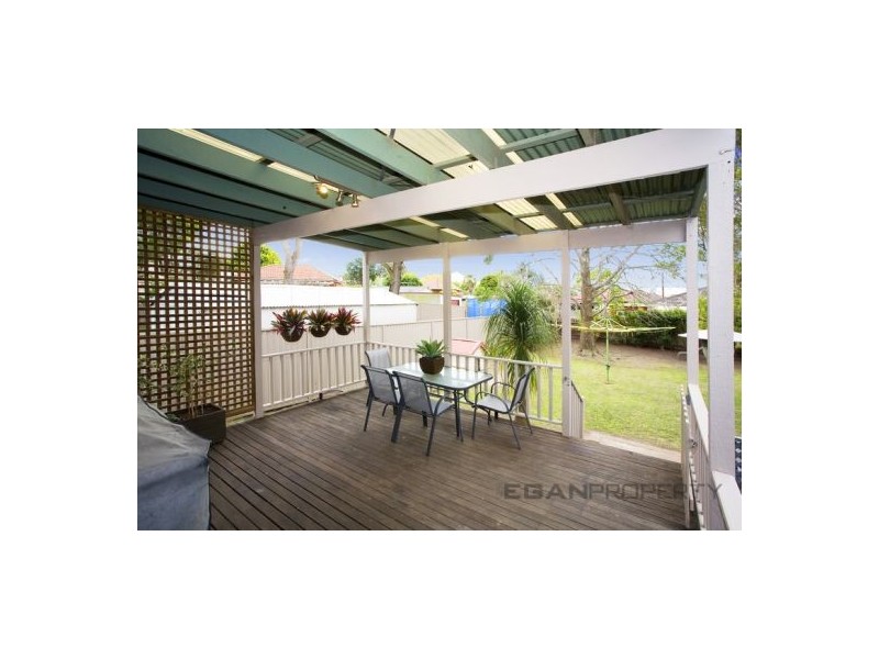 11 Booyong Avenue, Caringbah NSW 2229