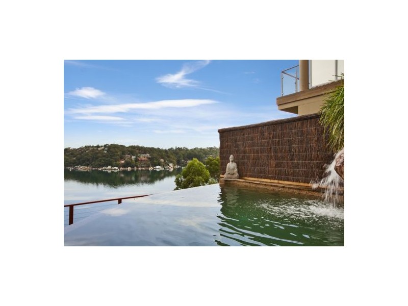 14 Maroopna Road, Yowie Bay NSW 2228