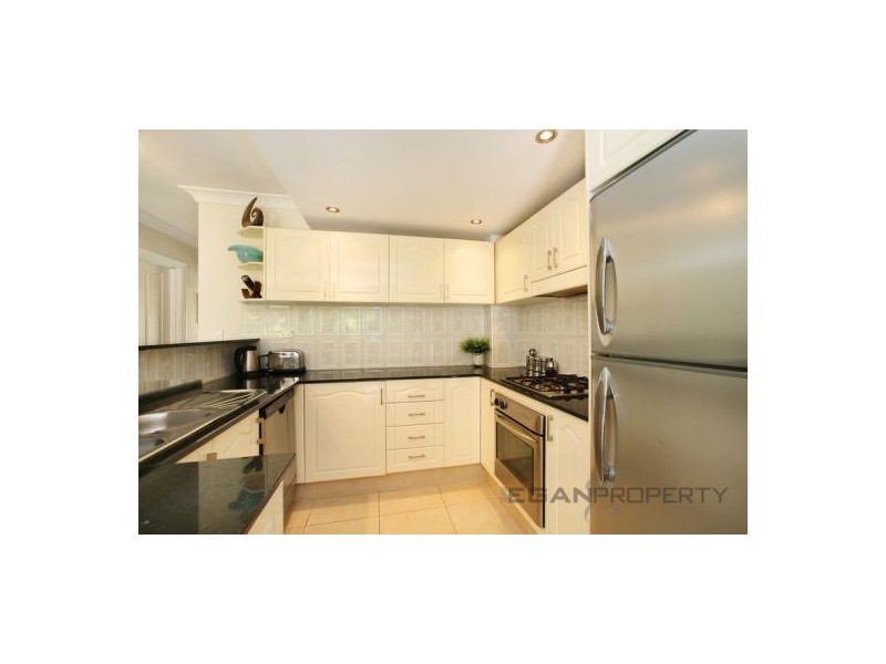 12/88 Yathong Road, Caringbah NSW 2229