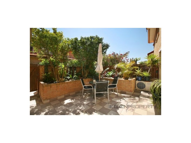 12/88 Yathong Road, Caringbah NSW 2229