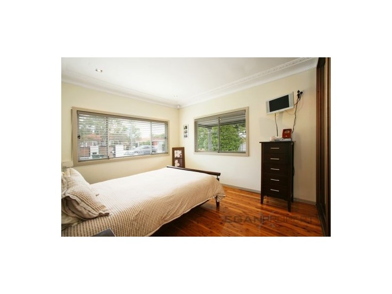 175 Parraweena Road, Miranda NSW 2228