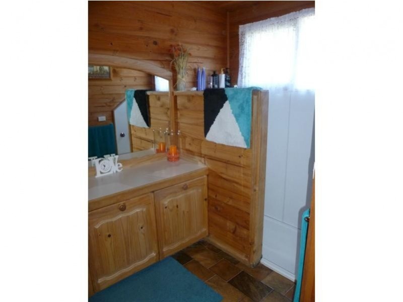 3 Camelia Place, Devonport TAS 7310